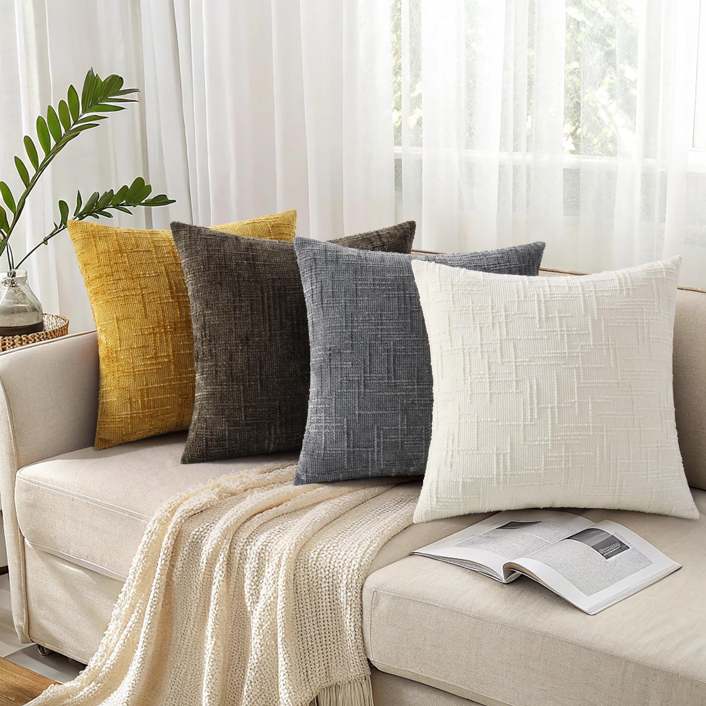 decorUhome Summer Cream White Chenille Throw Pillow Covers 18x18 Set of 2 Textured Cozy Slubby Couch Pillow Covers Modern Farmhouse Boho Decorative Pillow Cases for Bed Sofa Living Room