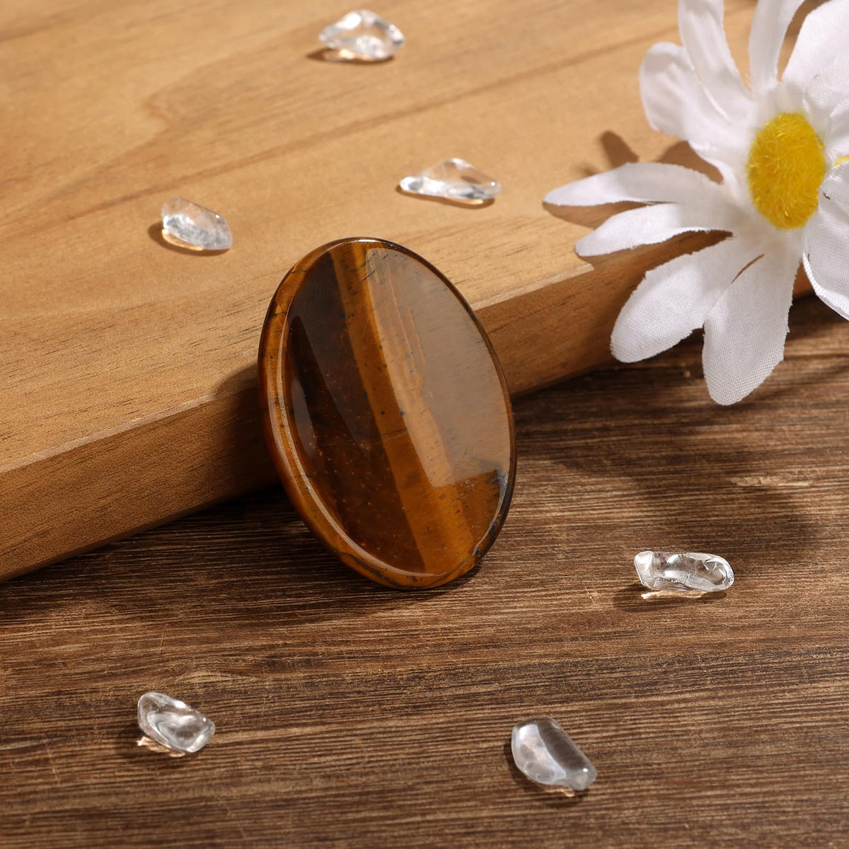 GolbalJew Tigers Eye Thumb Worry Stone for Anxiety Healing Crystals Sets, Hand Carved Crystals and Healing Stones, Meditation Crystal Reiki Natural Relax Palm Stone for Anxiety Therapy Relief