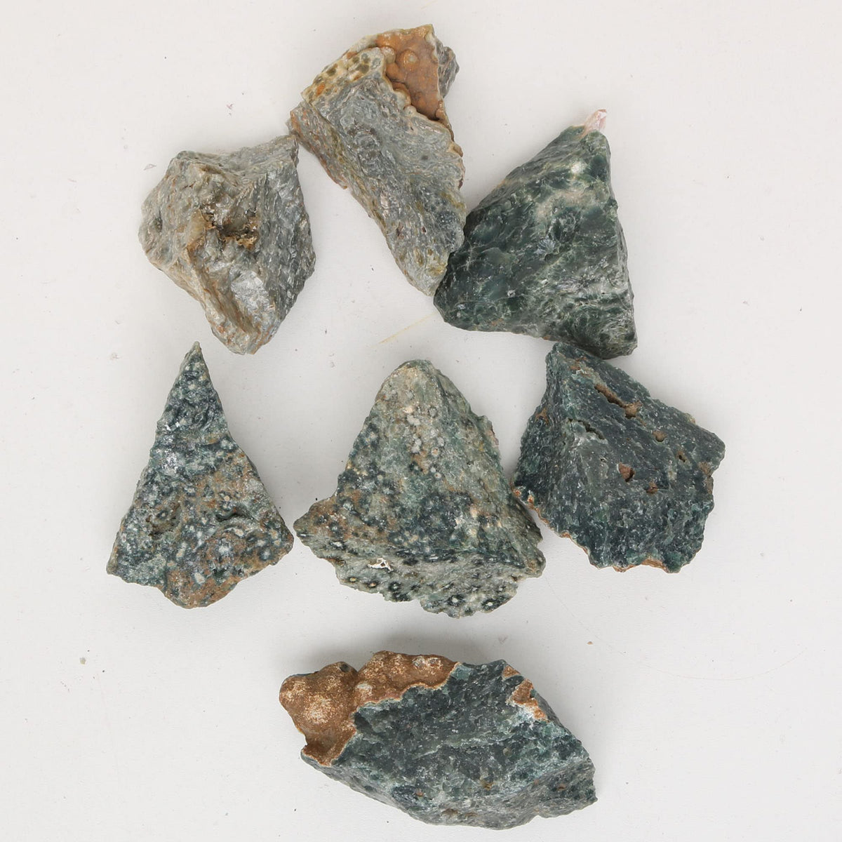 REAL-GEMS Natural Raw Healing Crystals Rough Stones for Tumbling, Cabbing, Polishing, Wire Wrapping, Wicca & Reiki Crystal Healing, Mix Gemstones,7 Chakra (Green Parenite)