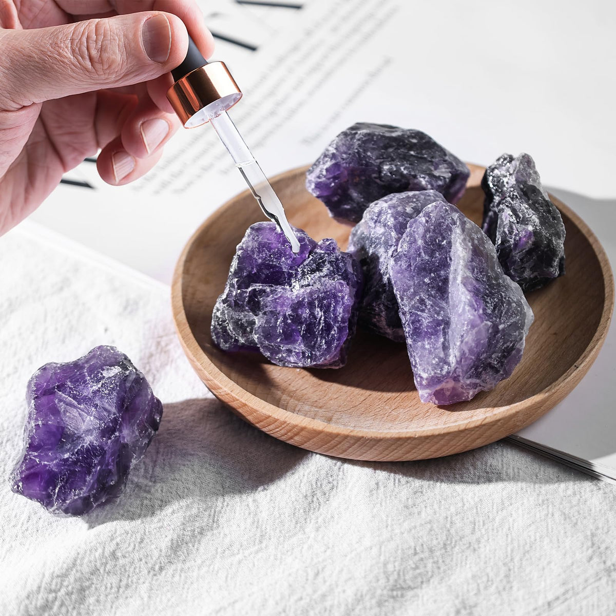 JOHOUSE 6PCS Amethyst Crystal with Jar, Natural Rough Stones Crystal Large Raw Quartz Healing Gemstones for Reiki, Fountain Rocks, Polishing, Wicca（1.6x1.2inch)