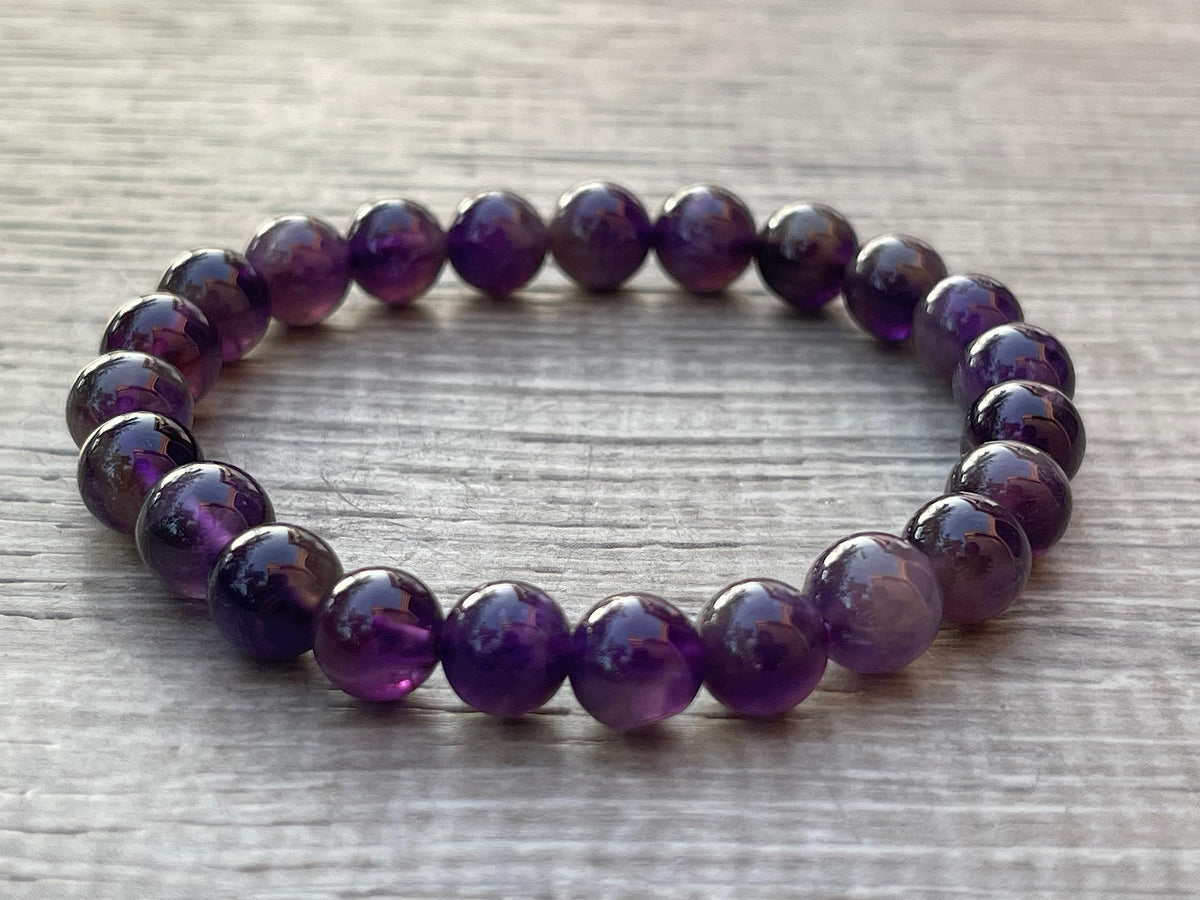 GAF TREASURES Amethyst Crystal Bead Bracelet 8mm, Genuine Purple Amethyst Stretch Gemstone Bracelet, Healing Crystal Bracelet, Gift for Men & Women (1)