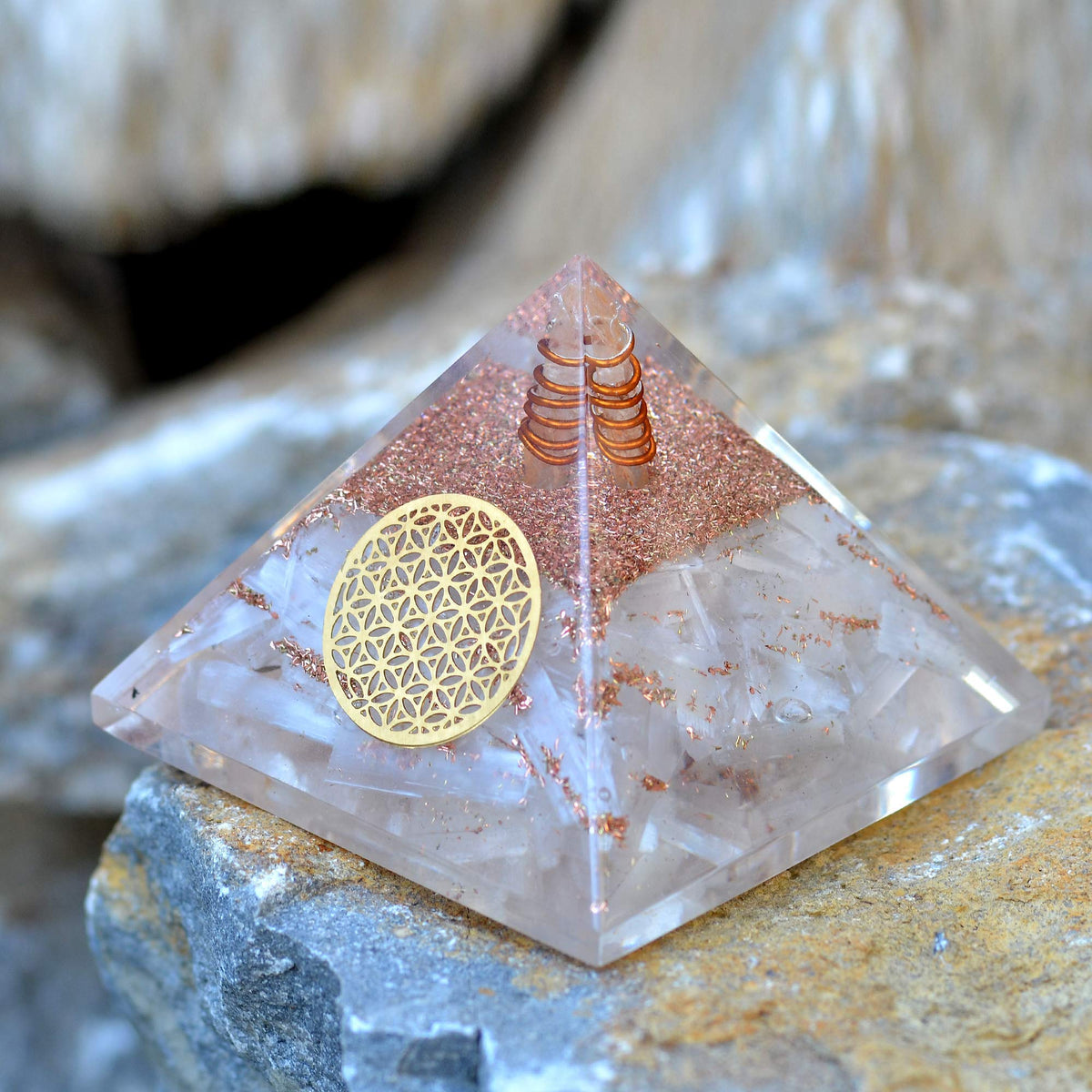 Orgone Selenite Crystal Pyramid with Flower of Life –for Chakra Healing and Spiritual Protection from E-emission and Negative Energy