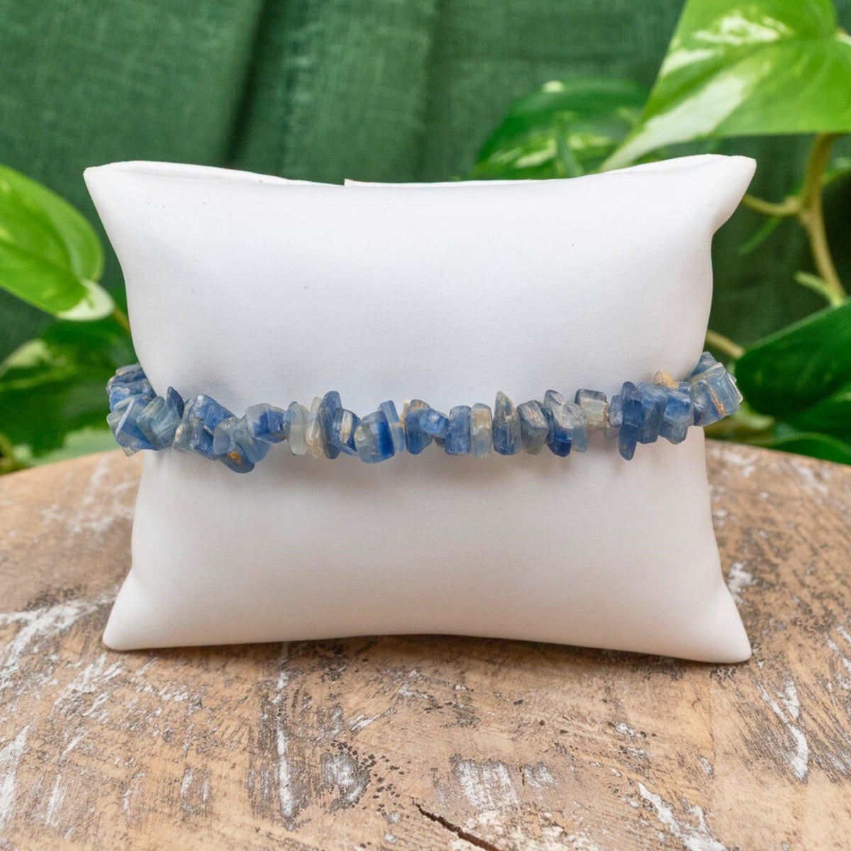 Down To Earth Blue Kyanite Natural Gemstone Bracelets, Chakra Crystal Healing Chip Stretch Bracelets, Stretch Bracelets for Women (Blue Kyanite)