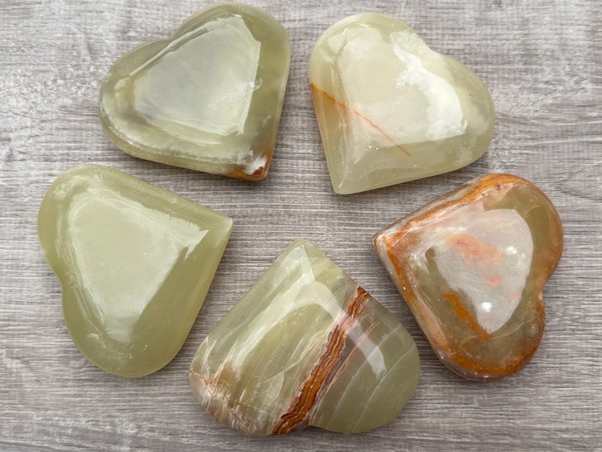 GAF TREASURES Jumbo Green Onyx Gemstone Hearts, Polished Green Onyx Puffy Hearts, Green Onyx Crystal Palm Stone, Green Onyx Healing Crystal Hearts (1 Heart)