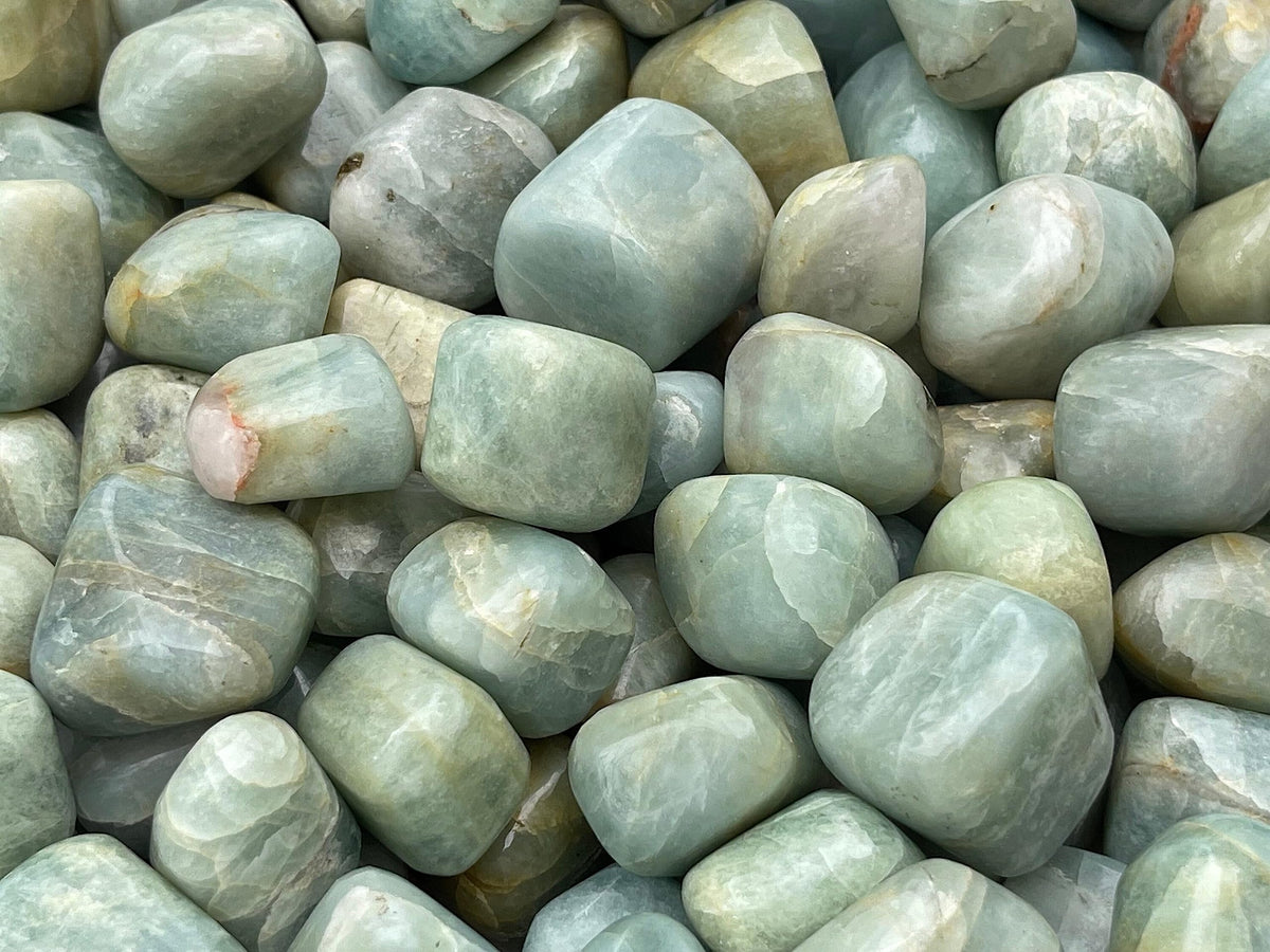 GAF TREASURES 5 Pcs Aquamarine Tumbled Stones, Polished Natural Aquamarine Gemstone, Aquamarine Healing Crystals (Aquamarine)