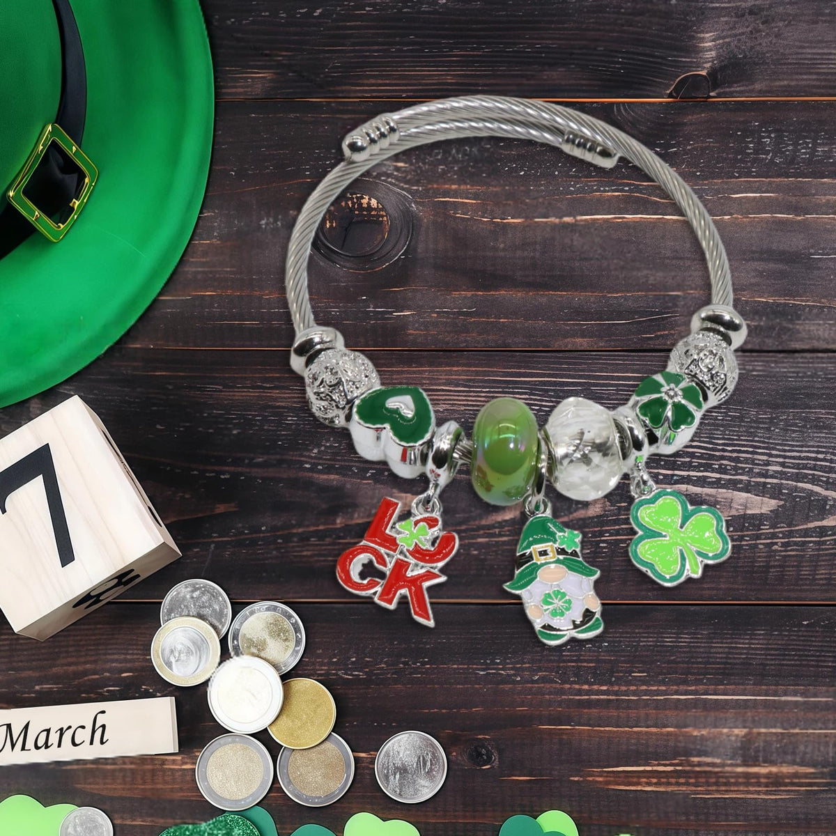 QMWKVNC St. Patrick's Day Charm Bracelets for Womens,Exquisite Cute Cartoon Friendship Silver Bracelets Stainless Steel Bangle, Womens Jewelry Suitable for Holiday Gifts and Birthday Gifts