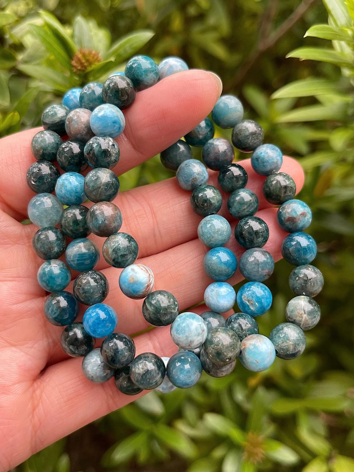 GAF TREASURES Apatite Crystal Bead Bracelet 8mm, Genuine Apatite Stretch Gemstone Bracelet, Healing Crystal Bracelet, Gift for Men & Women (1)
