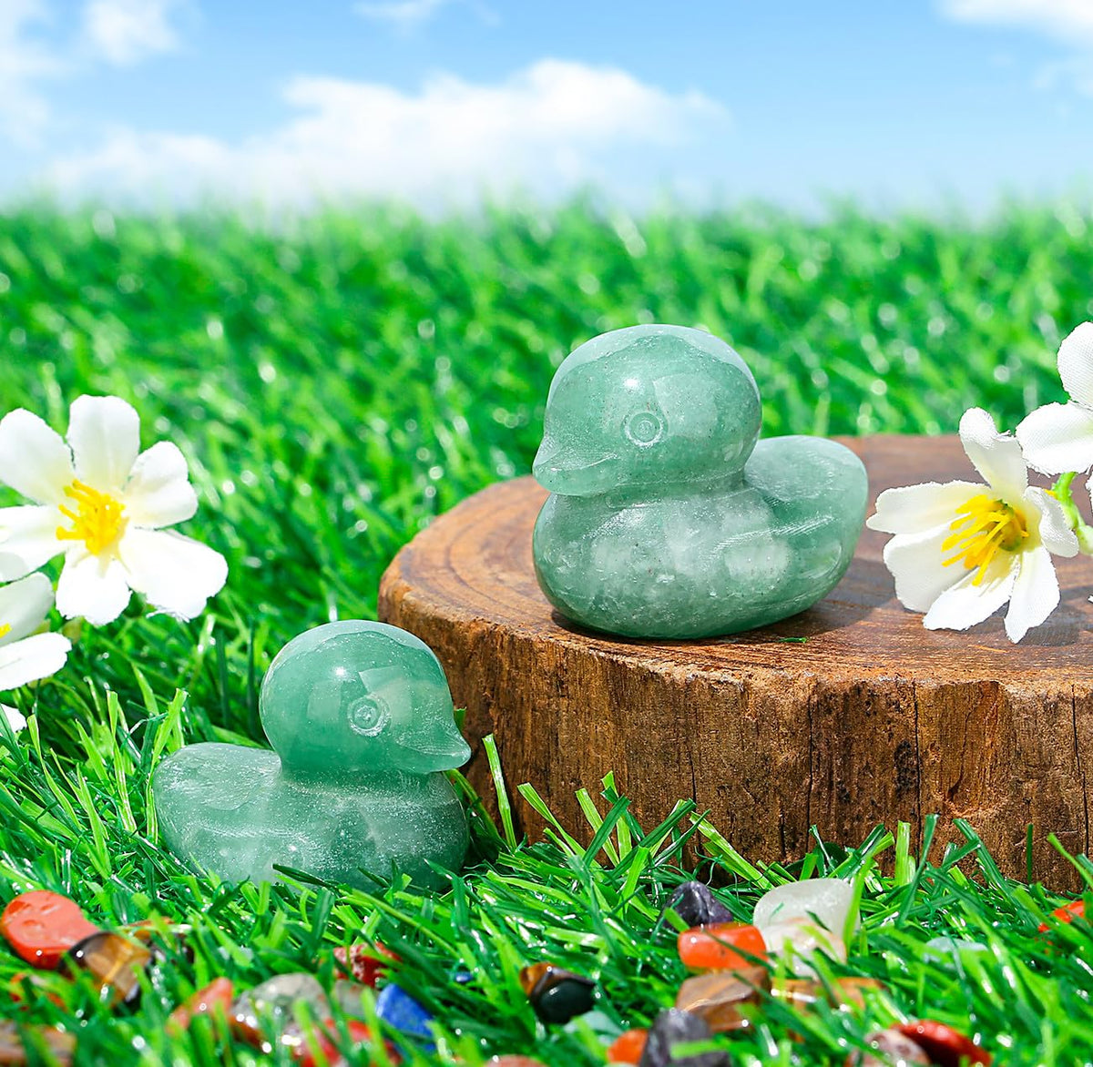DUQGUHO Duck Figurine Statue Funny Deocr Gifts Green Aventurine Crystals Stones Lucky Duck Collectible Gifts Home Desk Office for Mom 1PC
