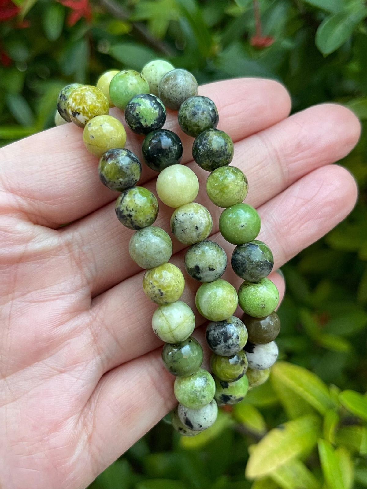 GAF TREASURES Chrysoprase Crystal Bead Bracelet 8mm, Genuine Chrysoprase Stretch Gemstone Bracelet, Healing Crystal Bracelet, Gift for Men & Women (1)