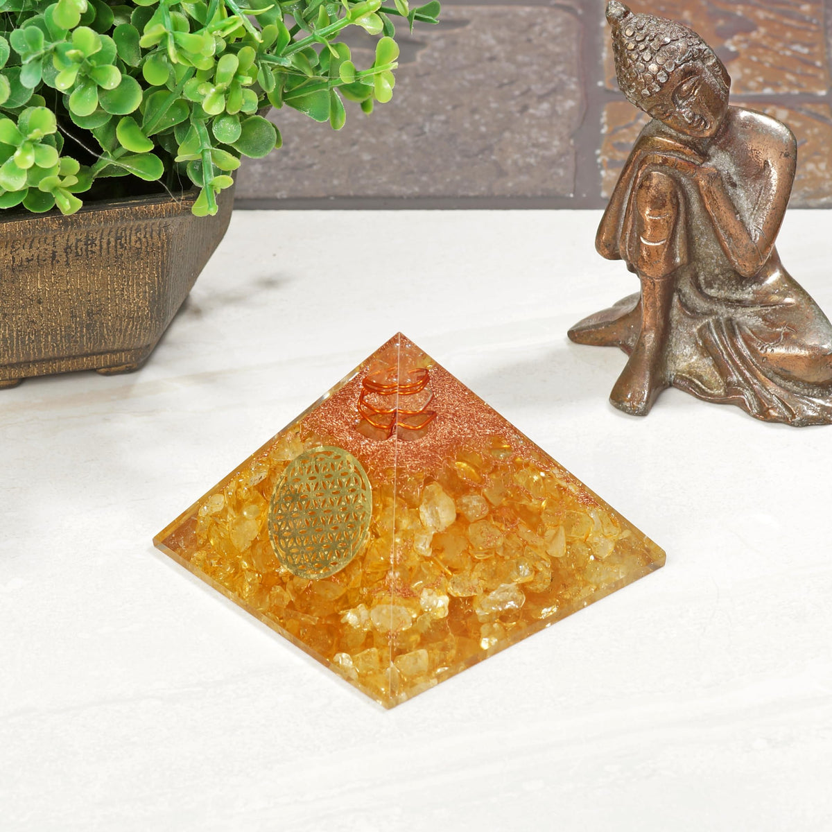 Orgonite Crystal Citrine Flower of Life Orgone Pyramid for Wealth and Success – Merchant’s Stone for Comfort and Positive Energy - Crystal Carries Power Of Sun - Handmade In India