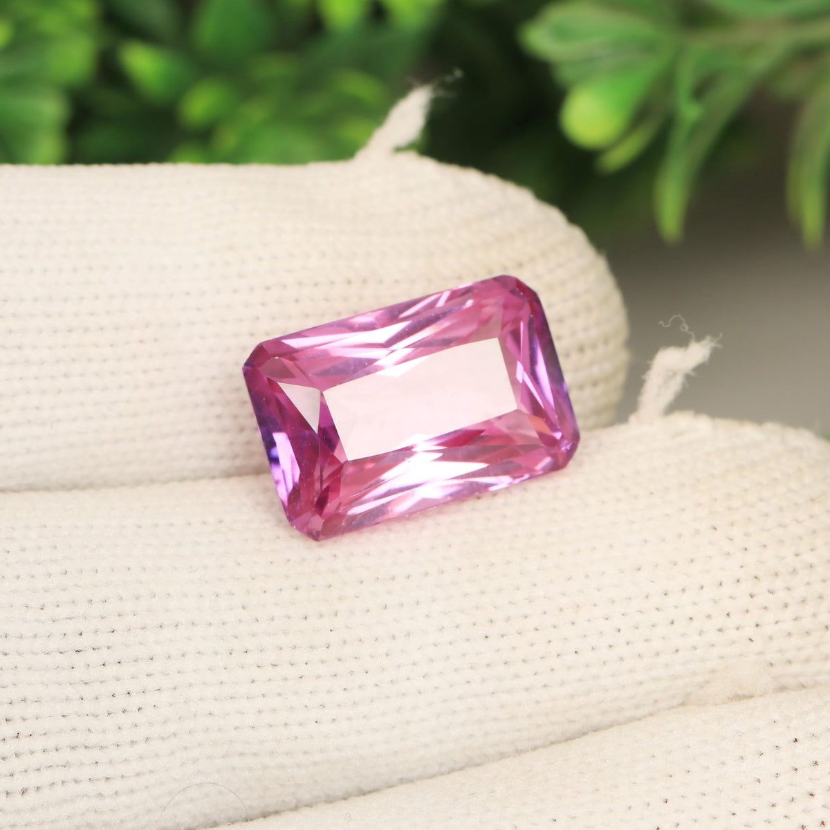 REAL-GEMS 15.3 Carat Natural Cut Kunzite Emerald Shape Loose Gemstone for Jewelry