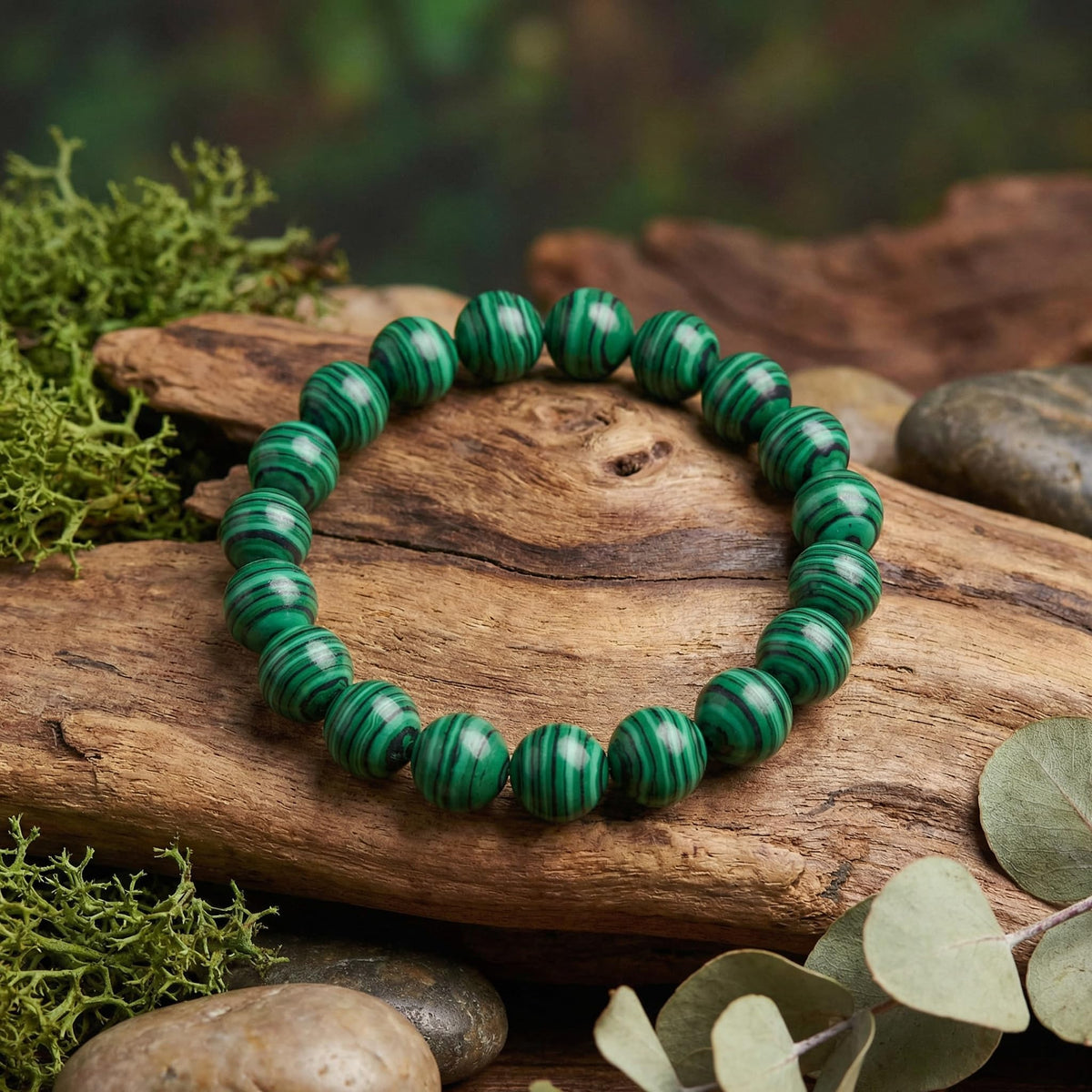 Yochus 45pcs Glossy Malachite Beads，8mm Healing Power Natural Stone Round Loose Gemstone Beads for Jewelry Making Earring Necklace DIY Crafts