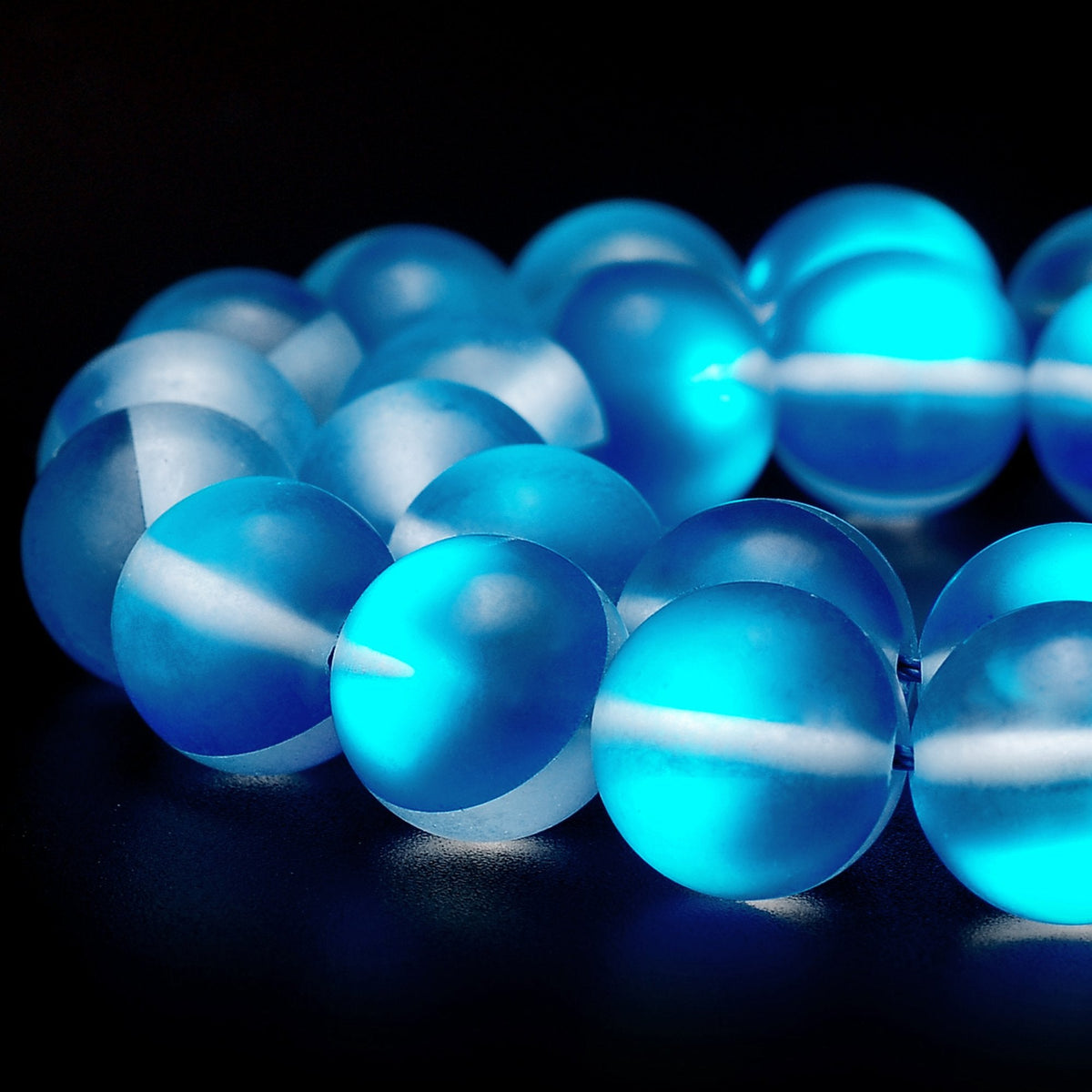 RUBYCA 8mm Round Moonstone Matte Crystal Glass Beads Aura for Jewelry Making Blue, 1 Strand