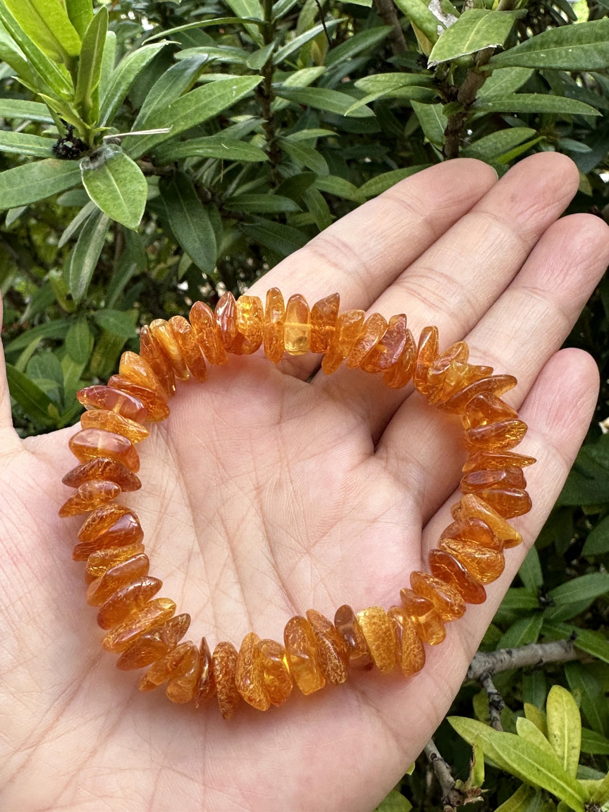 GAF TREASURES Amber Crystal Nugget Bracelet, Genuine Amber Tumbled Gemstone Bracelet, Healing Crystal Bracelet, Gift for Men & Women (1)