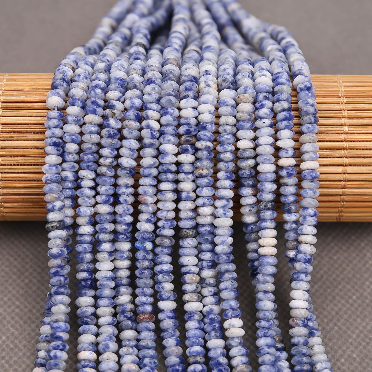 BONNY BOXX 1 Strand (150PCs) Natural 2 * 4mm Blue Dot Rondelle Beads, Natural Abacus Disk Stone Beads Loose Spacer Gemstone for DIY Bracelet Necklace Jewelry Making