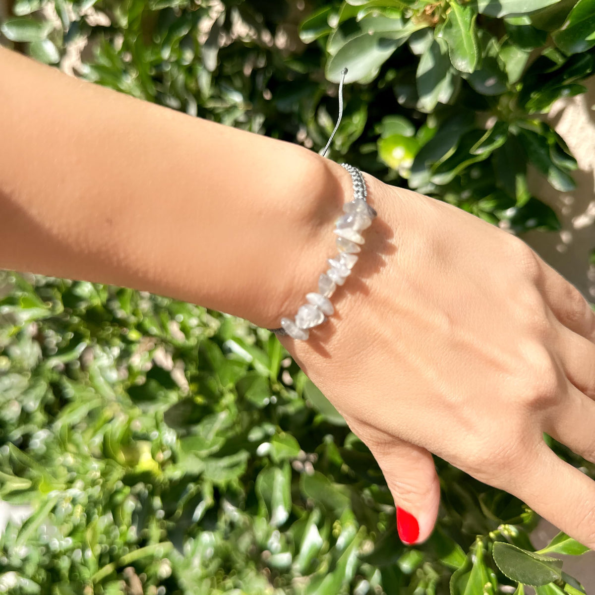 Natural Raw Labradorite Gemstone Bracelet, Healing Beaded Crystal Bracelet, Delicate Minimalist Adjustable Labradorite Protective Stone Jewelry