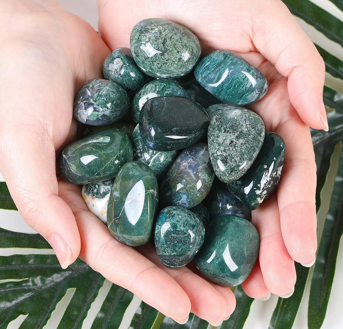DUQGUHO Moss Agate Crystals Bulk Natural Irregular Polished Stones Tumbled Crystals Gemstone Rocks for Beginners Gift 200g