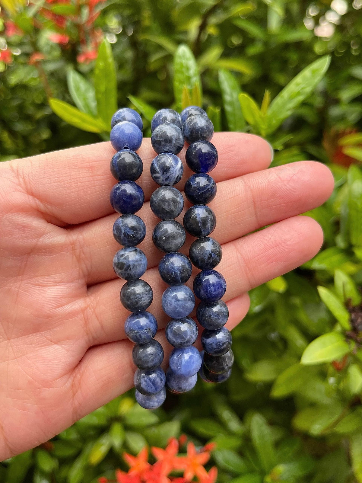 GAF TREASURES Sodalite Crystal Bead Bracelet 8mm, Genuine Sodalite Stretch Gemstone Bracelet, Healing Crystal Bracelet, Gift for Men & Women (1)