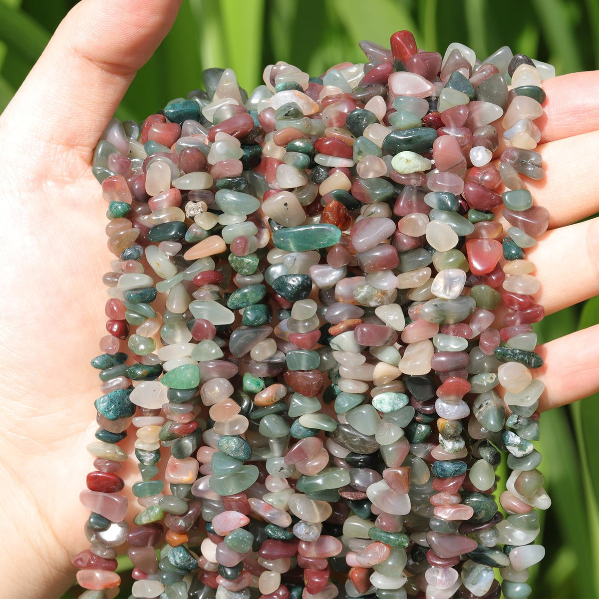 400pcs Natural Chip Stone Beads for Jewelry Making Purple Green Agate 5-8mm Irregular Gemstones Healing Crystal Loose Rocks Bead Hole Drilled for Bracelet Making DIY Art Crafts