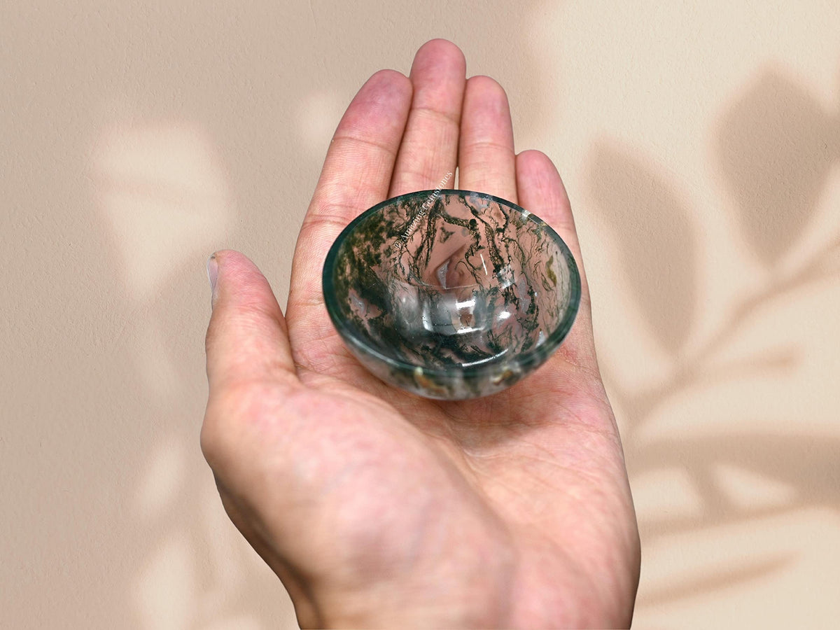 Moss Agate Crystal Bowl - 2 Inch Decorative Bowls for Room and Home Decor - Gemstone Healing Crystals for Elegant Display, Positive Energy Balance and Gift