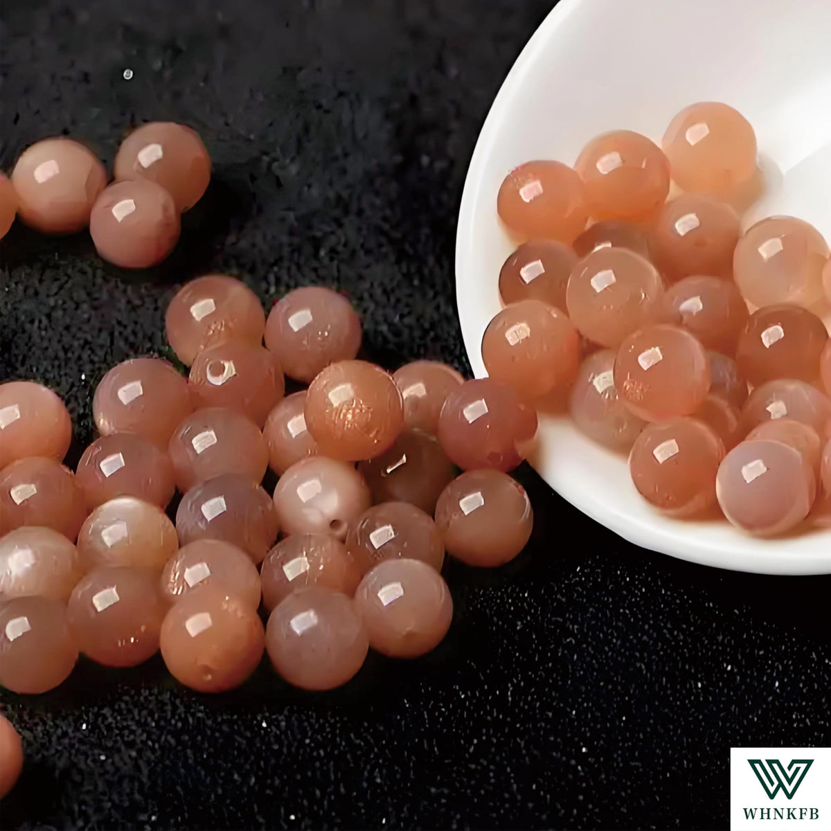 WHNKFB 8mm 50PCS Natural Peach Moonstone Round Beads, Smooth Polished Loose Gemstone Beads for Jewelry Making Craft - 4mm 6mm 8mm 10mm Options with Free Elastic Cord
