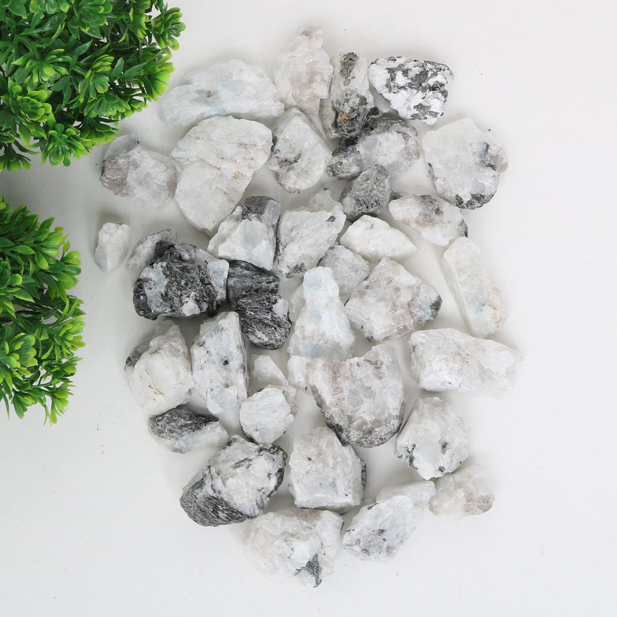 REAL-GEMS Natural Raw Healing Crystals Rough Stones for Tumbling, Cabbing, Polishing, Wire Wrapping, Wicca & Reiki Crystal Healing, Mix Gemstones,7 Chakra (Moonstone)