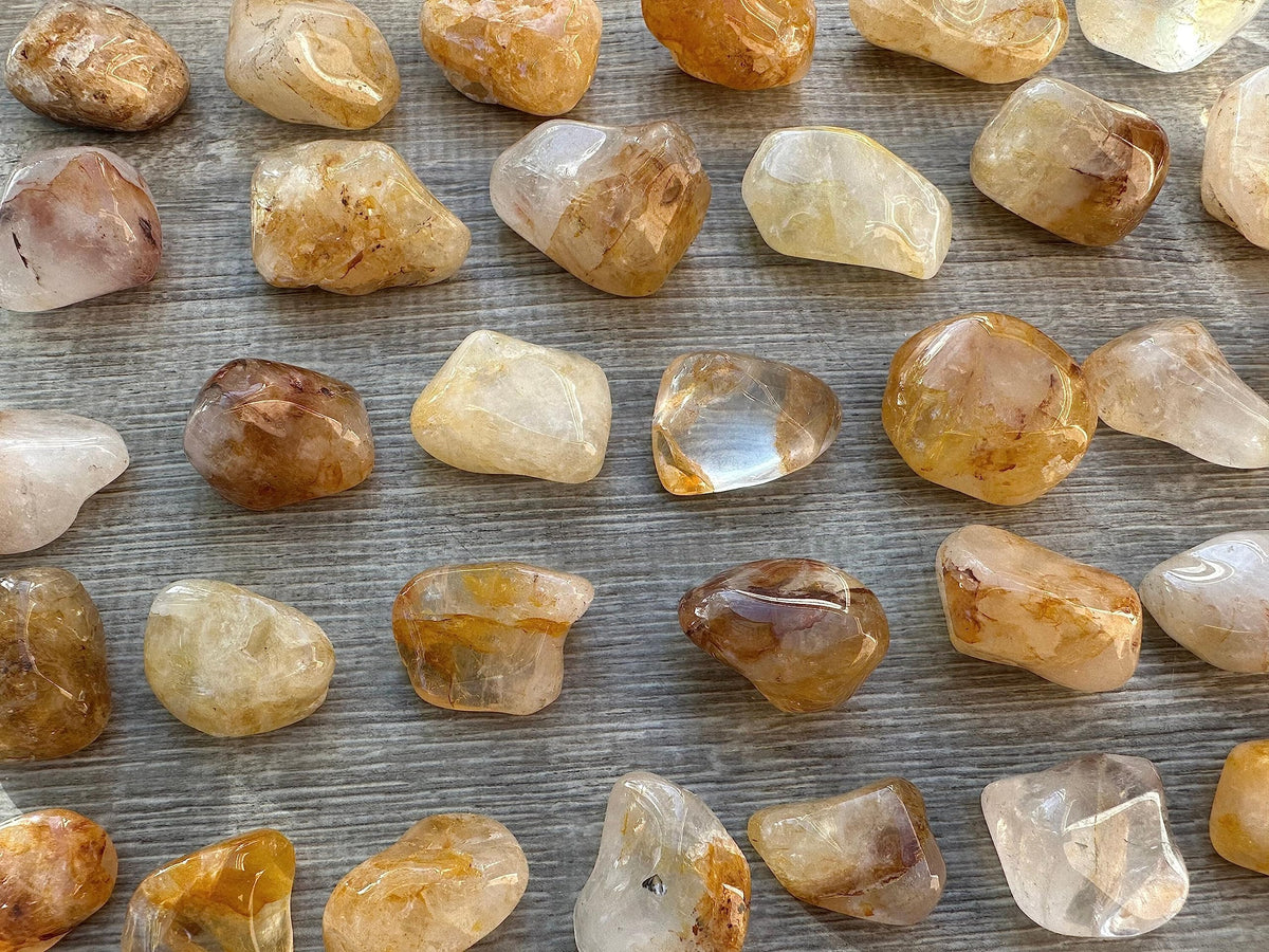 GAF TREASURES 5 Pcs Golden Healer Quartz Tumbled Stones, Polished Natural Golden Healer Quartz Gemstone, Golden Healer Quartz Healing Crystals (Golden Healer Quartz)