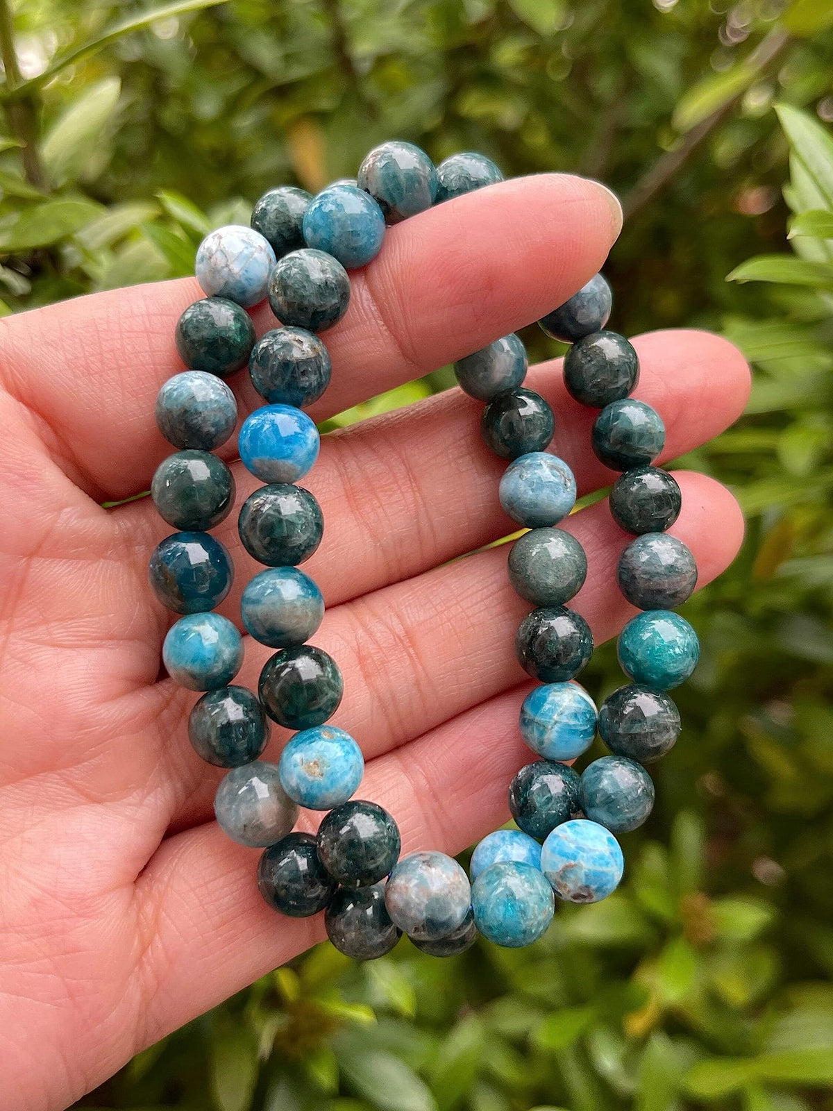GAF TREASURES Apatite Crystal Bead Bracelet 8mm, Genuine Apatite Stretch Gemstone Bracelet, Healing Crystal Bracelet, Gift for Men & Women (1)
