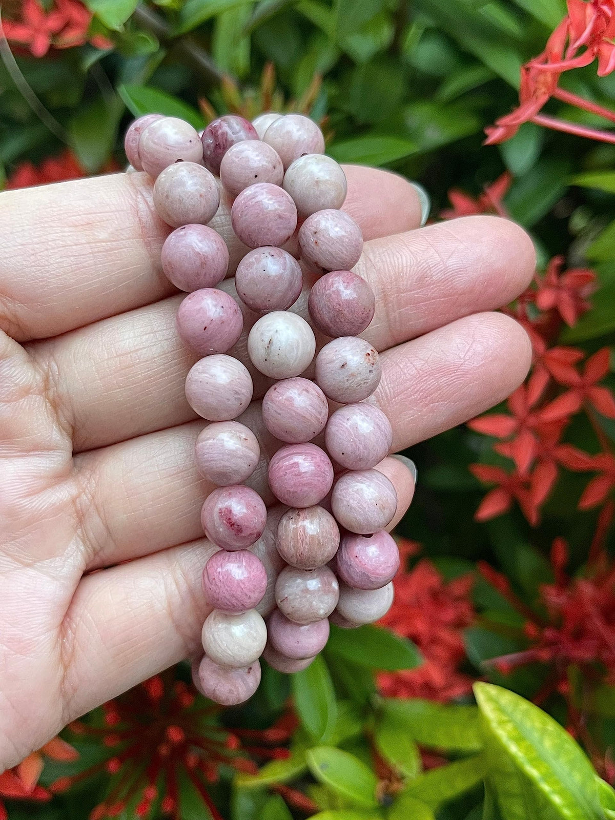 GAF TREASURES Rhodonite Crystal Bead Bracelet 8mm, Genuine Rhodonite Stretch Gemstone Bracelet, Healing Crystal Bracelet, Gift for Men & Women (1)