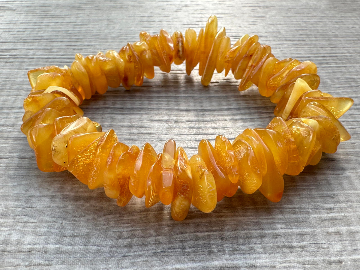 GAF TREASURES Amber Crystal Nugget Bracelet, Genuine Amber Tumbled Gemstone Bracelet, Healing Crystal Bracelet, Gift for Men & Women (1)