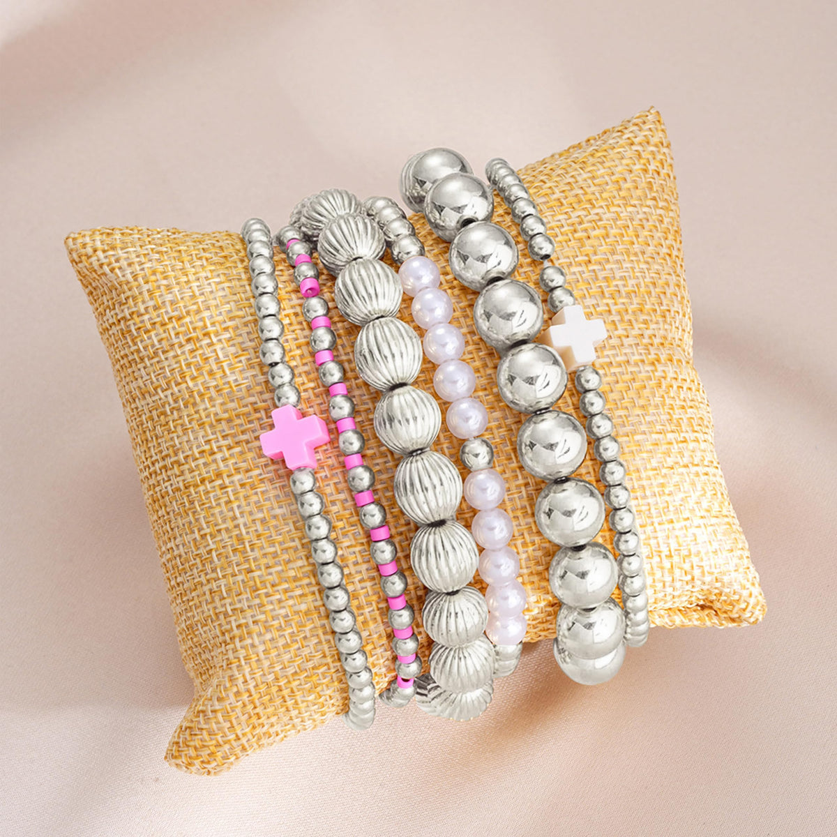 Harry and Henry Gold Beaded Bracelets for Women Gold Pearl Elegant Stackable Bracelets Set Trendy Jewelry Gifts Birthday Valentines Day Gifts for Women