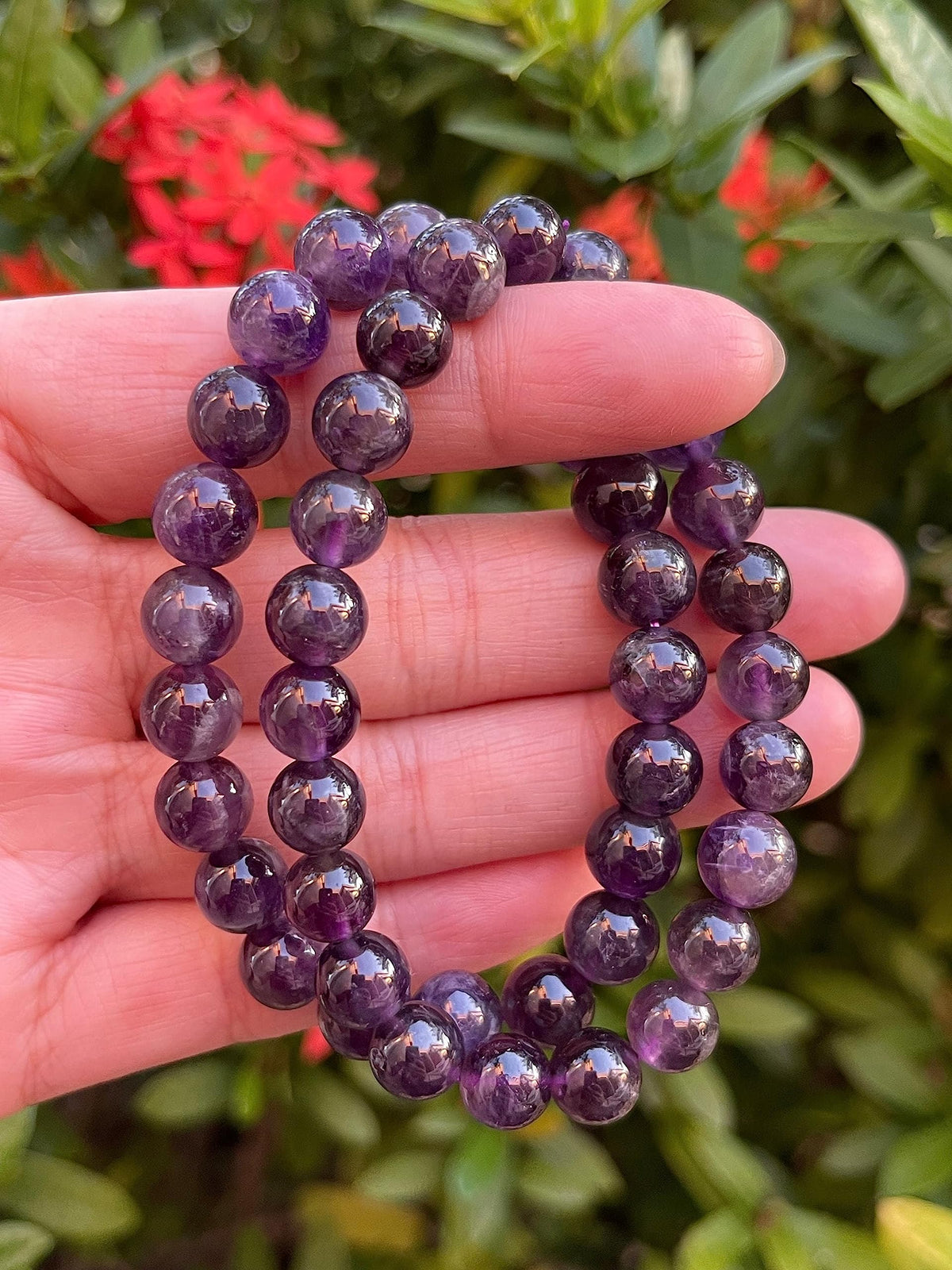GAF TREASURES Amethyst Crystal Bead Bracelet 8mm, Genuine Purple Amethyst Stretch Gemstone Bracelet, Healing Crystal Bracelet, Gift for Men & Women (1)