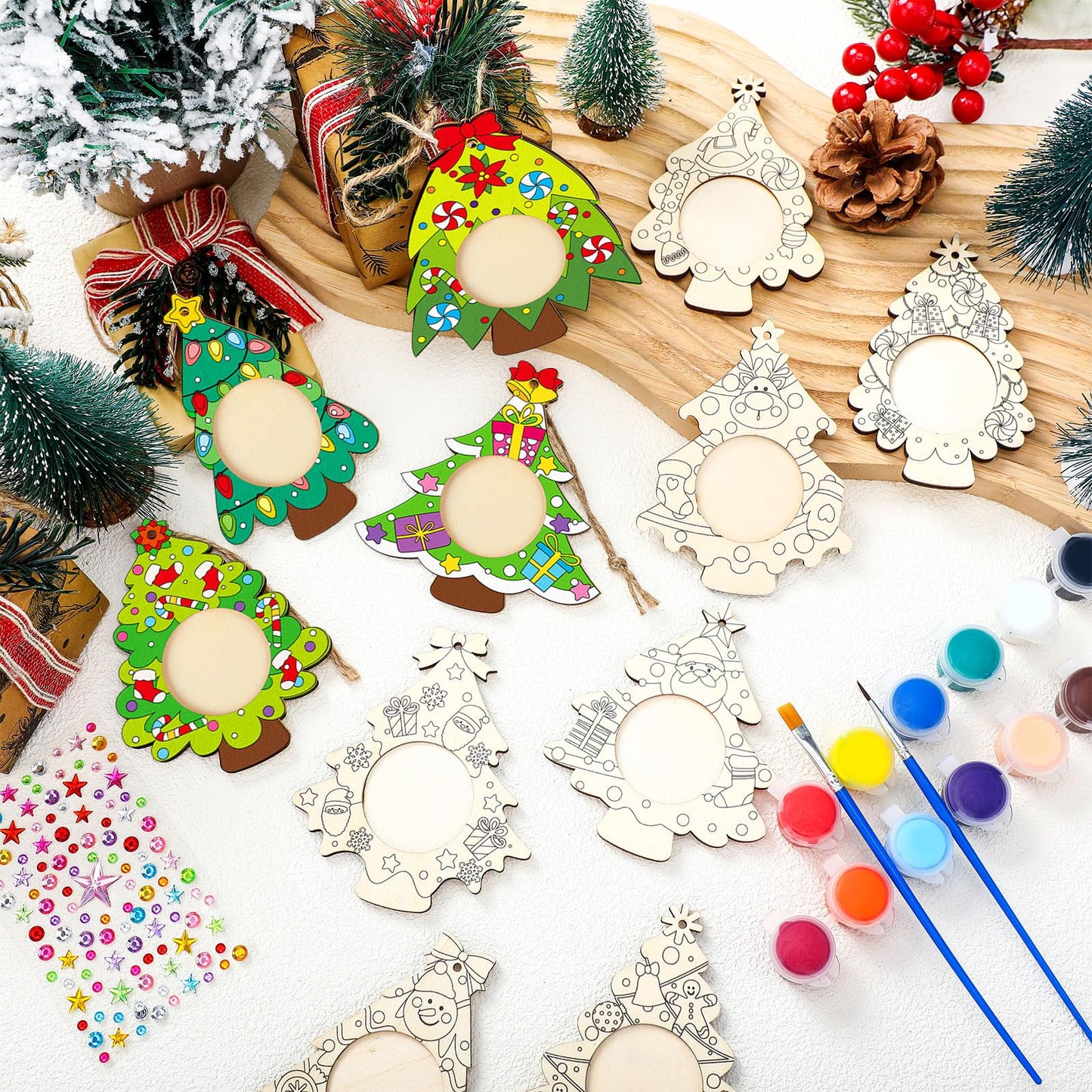 Qunclay 12 Pcs Unfinished Wood Christmas Picture Frame 12 Styles DIY Christmas Tree Photo Frame Wooden Ornaments with Paint Set for Xmas Tree Home Decoration
