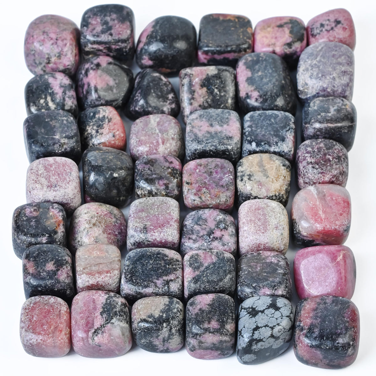 Crocon 1LB Rhodonite Crystals Tumbled Stones Bulk Set 2000+ Carats Pocket Crystal Healing Balancing Gemstones Tumbled Collection Palm Stone Good Luck Charm Gift Craft Home Decor Size: 20-25 mm