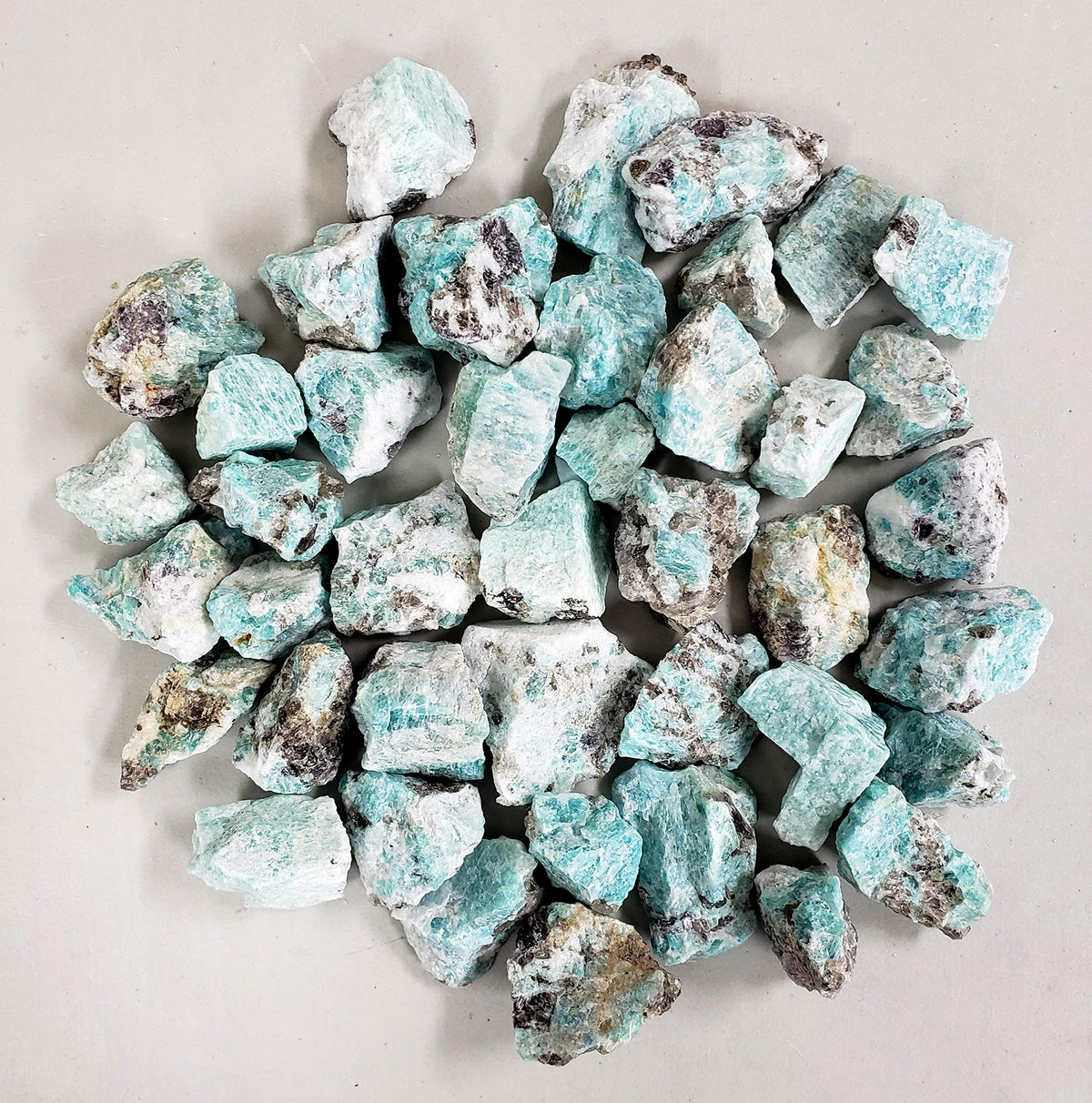 MINERALUNIVERSE 1/2 LB Amazonite Stones - Bulk Amazonite Crystal - Raw Natural Stones & Crystals - Fountain Rocks for Cabbing, Polishing, Wire Wrapping, Reiki, Chakra Crystal Healing